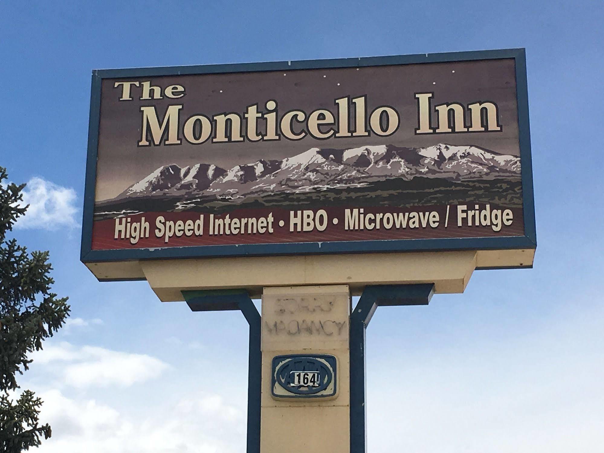 The Monticello Inn Exterior photo